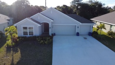 Beach Home Sale Pending in Fort Pierce, Florida