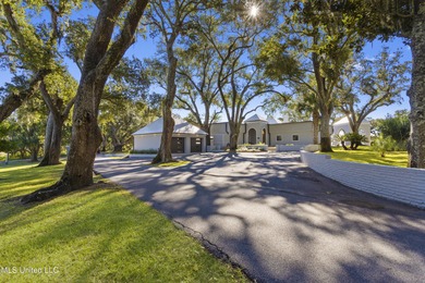 Beach Home For Sale in Gautier, Mississippi