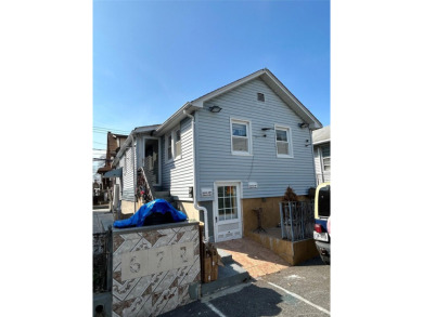 Beach Home For Sale in Bronx, New York