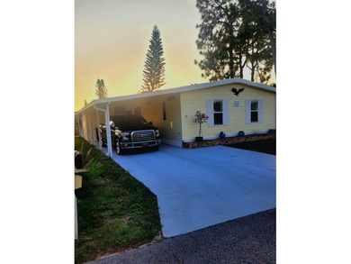 Beach Home For Sale in North Fort Myers, Florida