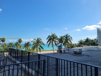 Beach Condo Sale Pending in Miami Beach, Florida