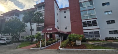 Beach Condo For Sale in Lauderhill, Florida