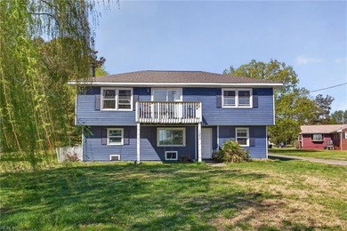 Beach Home For Sale in Yorktown, Virginia