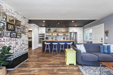 Beach Condo For Sale in San Diego, California