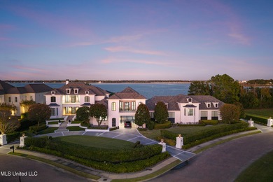 Beach Home For Sale in Biloxi, Mississippi