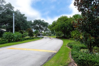 Beach Home For Sale in Palm Beach Gardens, Florida