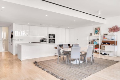 Beach Condo For Sale in Surfside, Florida