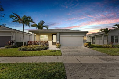 Beach Home For Sale in Port Saint Lucie, Florida