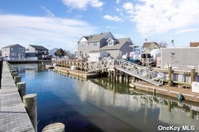 Beach Home For Sale in Freeport, New York
