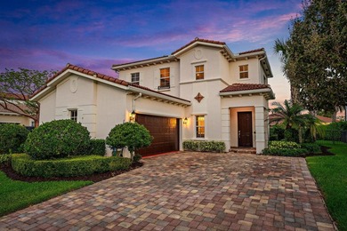 Beach Home For Sale in Jupiter, Florida