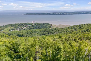 Beach Lot For Sale in Les ÉBoulements, 