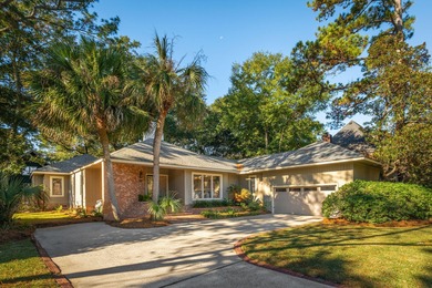 Beach Home For Sale in Mount Pleasant, South Carolina