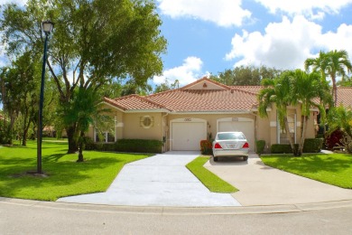 Beach Home For Sale in Boynton Beach, Florida