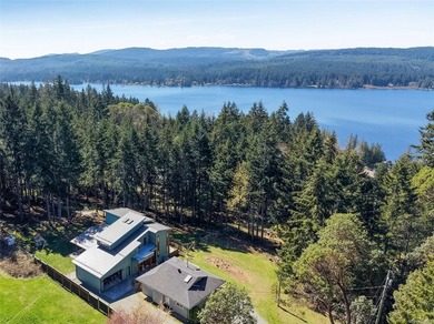Beach Home For Sale in Shawnigan Lake, British Columbia