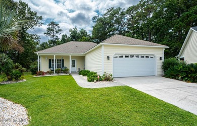Beach Home For Sale in Ocean Isle Beach, North Carolina