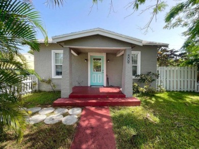 Beach Home For Sale in West Palm Beach, Florida