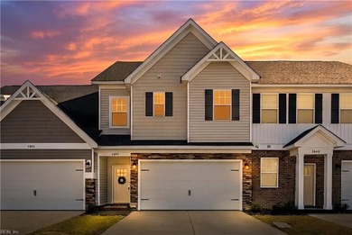 Beach Townhome/Townhouse For Sale in Chesapeake, Virginia