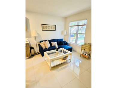 Beach Condo For Sale in Miami Beach, Florida