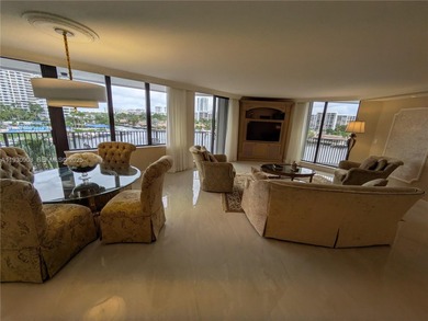 Beach Condo For Sale in Hallandale Beach, Florida