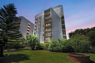 Beach Condo For Sale in Clearwater, Florida