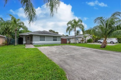 Beach Home For Sale in West Palm Beach, Florida