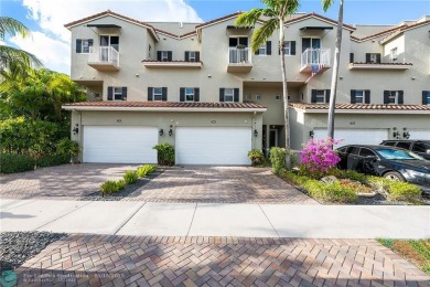 Beach Townhome/Townhouse Off Market in Fort Lauderdale, Florida