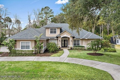 Beach Home For Sale in Ponte Vedra Beach, Florida