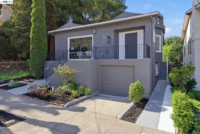 Beach Home For Sale in Oakland, California