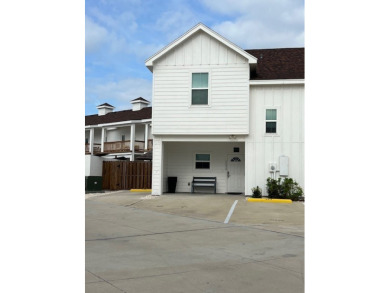 Beach Townhome/Townhouse For Sale in Corpus Christi, Texas