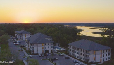 Beach Condo For Sale in Ocean Springs, Mississippi