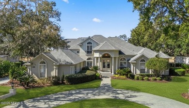 Beach Home For Sale in Ponte Vedra Beach, Florida