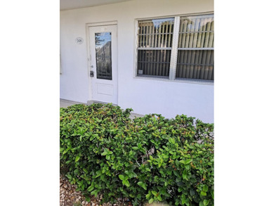 Beach Condo Active Under Contract in West Palm Beach, Florida