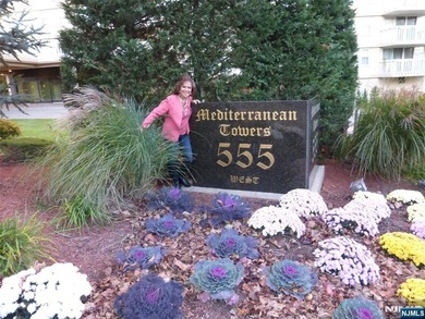 Beach Other For Sale in Fort Lee, New Jersey