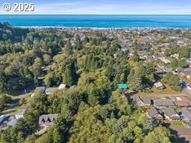 Beach Lot For Sale in Rockaway Beach, Oregon