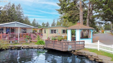 Beach Home For Sale in Coos Bay, Oregon