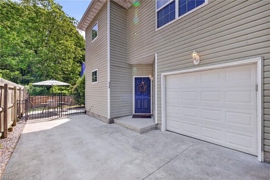 Beach Condo For Sale in Virginia Beach, Virginia