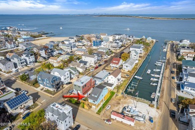 Beach Home For Sale in Highlands, New Jersey