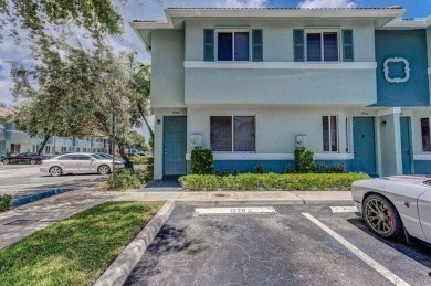 Beach Townhome/Townhouse For Sale in Riviera Beach, Florida