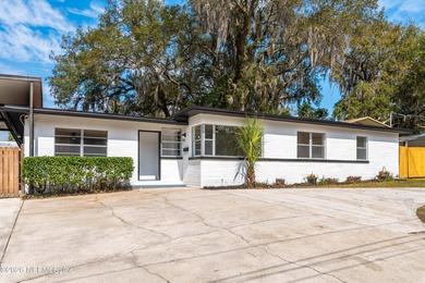 Beach Home For Sale in Jacksonville, Florida