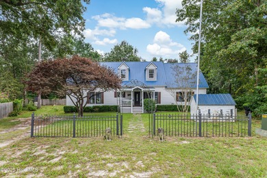 Beach Home For Sale in Supply, North Carolina