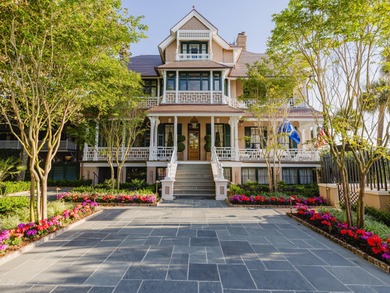 Beach Home For Sale in Charleston, South Carolina