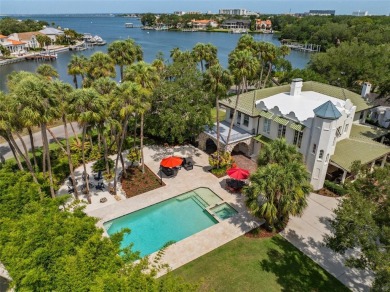 Beach Home For Sale in Tampa, Florida