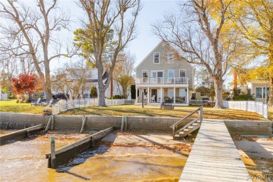 Beach Home For Sale in Tappahannock, Virginia