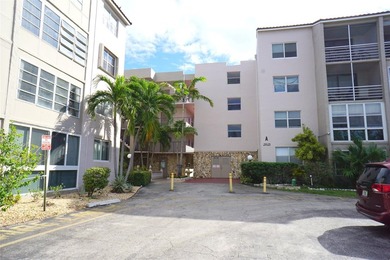 Beach Condo For Sale in Lauderdale Lakes, Florida