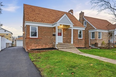 Beach Home For Sale in Whiting, Indiana