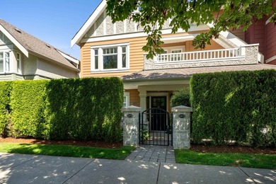 Townhome/Townhouse For Sale in Vancouver image photo picture