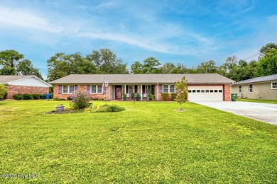 Beach Home Active Under Contract in Wilmington, North Carolina