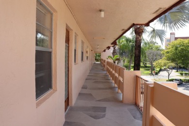 Beach Condo For Sale in Delray Beach, Florida