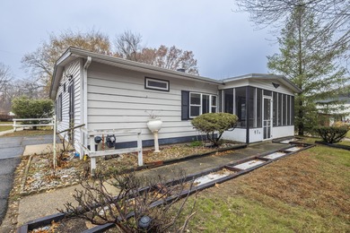 Beach Home For Sale in Michigan City, Indiana