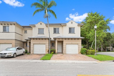 Beach Townhome/Townhouse For Sale in Riviera Beach, Florida